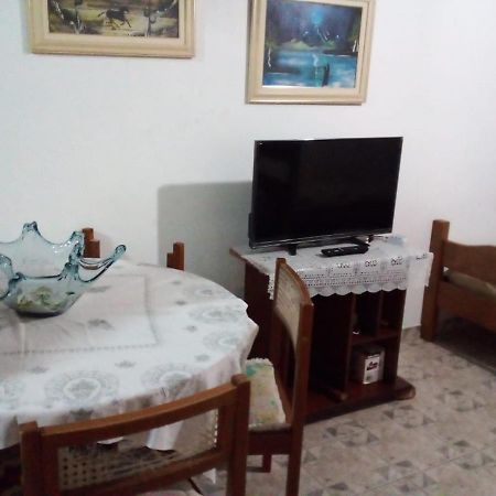 Kitinete Em Itanhaem Apartment Exterior foto